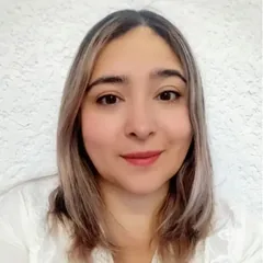 Carina Armenta Cruz, Licenciada en Psicología
